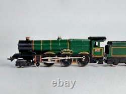 Graham Farish N GAUGE 1415 King Class KING JOHN in BR Green