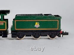 Graham Farish N GAUGE 1415 King Class KING JOHN in BR Green