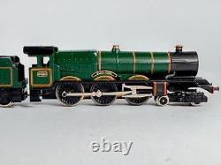 Graham Farish N GAUGE 1415 King Class KING JOHN in BR Green