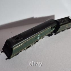 Graham Farish N Gauge 1505 Battle of Britain Class Spitfire 34066 in BR Green