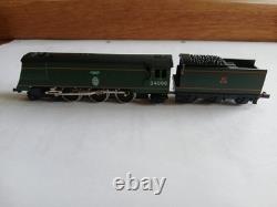 Graham Farish N Gauge 1505 Battle of Britain Class Spitfire 34066 in BR Green