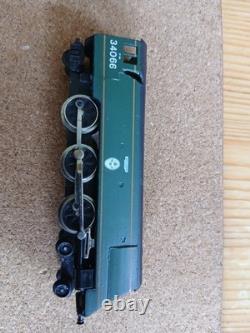 Graham Farish N Gauge 1505 Battle of Britain Class Spitfire 34066 in BR Green