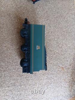 Graham Farish N Gauge 1505 Battle of Britain Class Spitfire 34066 in BR Green
