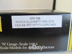 Graham Farish N Gauge 370-135 Queen Elizabeth Golden Jubilee Train Set