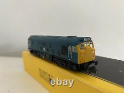 Graham Farish N Gauge 371-086A Class 25 25221 BR Blue Livery Re-numbered