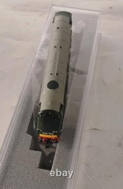 Graham Farish N Gauge 371-177A CLASS 40 diesel loco D382 green