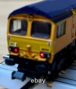 Graham Farish'N' Gauge 371-377 GB Railfreight Class 66 Diesel Locomotive 66701