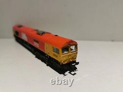 Graham Farish N Gauge 371-399 Class 66/7 The Flying Dustman Biffa