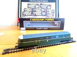 Graham Farish N Gauge 371-625A BR Green Railcar W30W tested Superb