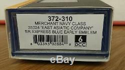 Graham Farish N Gauge 372-310 Merchant Navy Class East Asiatic Company 6DCC NEW