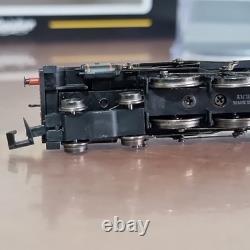 Graham Farish N Gauge 372-476 Jubilee 45611'Hong Kong' 4000 GAL Tender BR Green