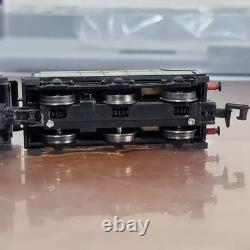 Graham Farish N Gauge 372-476 Jubilee 45611'Hong Kong' 4000 GAL Tender BR Green