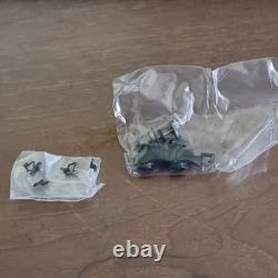 Graham Farish N Gauge 372-476 Jubilee 45611'Hong Kong' 4000 GAL Tender BR Green