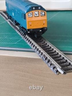 Graham Farish N Gauge 8305 BR Loco (Used)