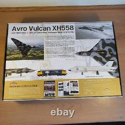 Graham Farish N Gauge Avro Vulcan XH558 Train Pack (370-375)