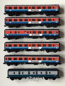 Graham Farish N Gauge BR'Sealink' Mk1 SK / BSK / BG Coach set
