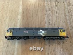 Graham Farish N Gauge Class 47370 Railfreight Grey