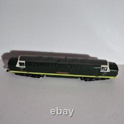 Graham Farish N Gauge D9021 Argyll & Sutherland Highlander Green Train