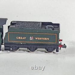 Graham Farish N Gauge GWR 4-6-0 Hall Class 6960 Raveningham Hall Runner Unboxed