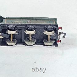 Graham Farish N Gauge GWR 4-6-0 Hall Class 6960 Raveningham Hall Runner Unboxed