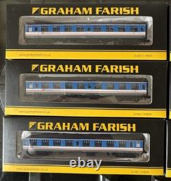 Graham Farish N Gauge MK1 Coaches In Network South East Livery. Never Been Run