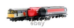 Graham Farish N Railfreight Class 33 205 Diesel Loco With Pair Of Tank Wagons