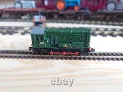 Graham Farish N gauge, Green Class 08 shunter, Late Crest