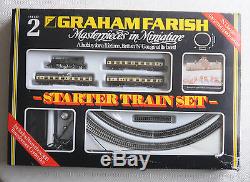 Graham Farish Size 2 Starter Set N gauge 8548 Prairie Class Passenger set