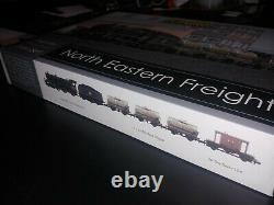 Graham Farish (by Bachmann) 370-090 N Gauge North Eastern Freight Train Set