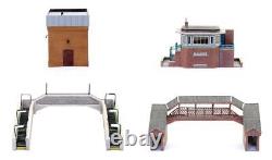 Graham Farish'n' Gauge Lot Of 4 Assorted Buildings