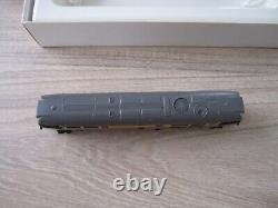 Graham Farish n gauge locomotive 806A SPECIAL EDITION