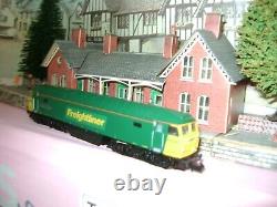 Graham Farish no. 371228 n gauge diesle loco Freightliner (new)