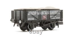 Graham Farish/peco'n' Gauge Lot Of 9 5/7 Plank/salt/vent/brake/container Wagons