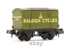 Graham Farish/peco'n' Gauge Lot Of 9 5/7 Plank/salt/vent/brake/container Wagons