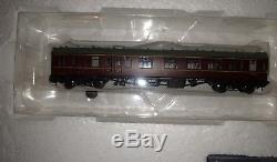 Graham farish Seaside Excursion n gauge train set, extra sidings and dcc chip
