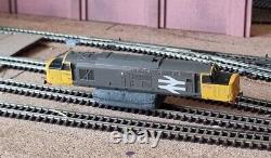 N Gauge Class 37 37903 BR Railfreight Bodyshell Bachmann Farish resprayed