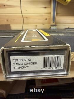 N Gauge Class 50004 BR Blue Large Logo Farish