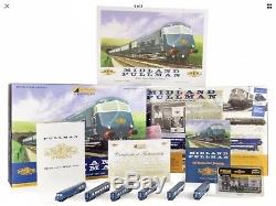 N Gauge Graham Farish Blue Pullman Collectors set with Fitted Sound