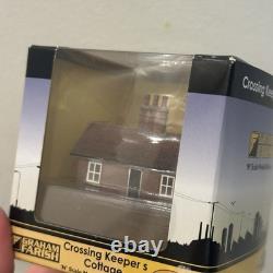 N Gauge Scenery Bachmann Graham Farish Church Fuel Storage Tanks Church Job Lot