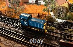 N gauge Farish Diesel Shunter Locomotive class 04 BR Blue D2239 Exc