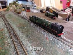 N gauge Farish Merchant Navy 35018 BR India Green