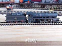 N gauge, Graham Farish, Class B1, Late crest, Weathered