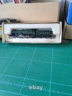 N gauge Locomotive, Graham Farish 1444. Castle Class'CLUN CASTLE