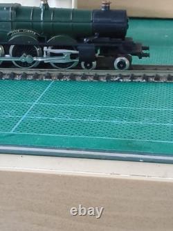 N gauge Locomotive, Graham Farish 1444. Castle Class'CLUN CASTLE