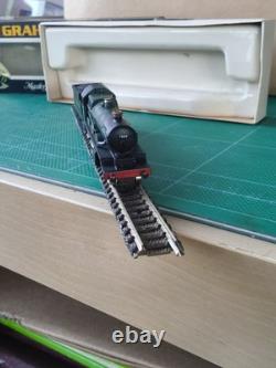 N gauge Locomotive, Graham Farish 1444. Castle Class'CLUN CASTLE