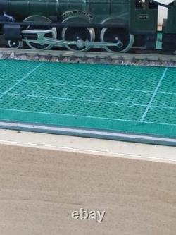 N gauge Locomotive, Graham Farish 1444. Castle Class'CLUN CASTLE