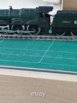 N gauge Locomotive, Graham Farish 1444. Castle Class'CLUN CASTLE