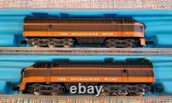 N gauge locomotive Engine Diesel Shunter Atlas Arnold Graham Farish Bachmann