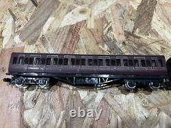 Peco / Graham Farish N Gauge Passenger Coaches LMS