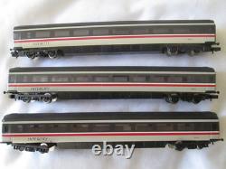 Rake of 7 Graham Farish N Gauge Executive carriages including 1st class & buffet